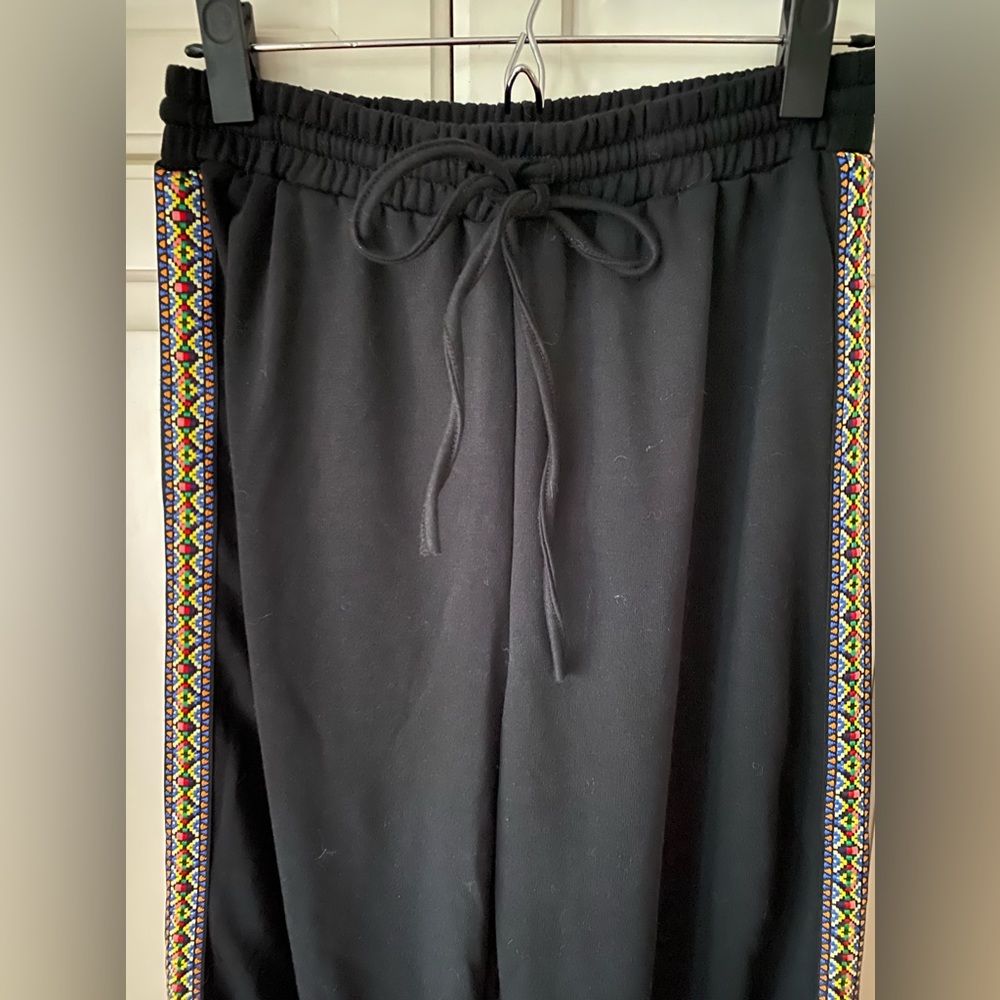 Black wide leg sweatpants embellished panel elastic waist drawstring size 6 - Picture 3 of 6